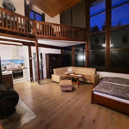 Ferienwohnung Altes Kuenstleratelier Weimar Luaran gambar