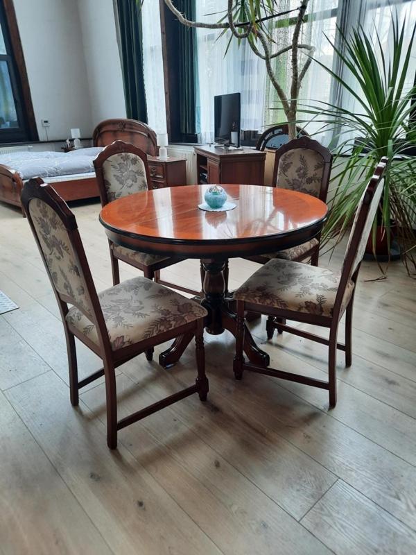 Ferienwohnung Altes Kuenstleratelier Weimar Luaran gambar